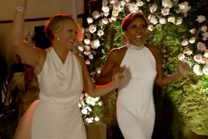 Robin Roberts and partner Amber Laign