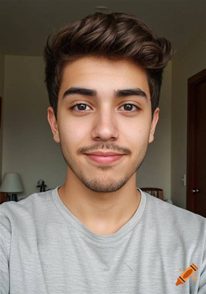 The 21-year-old lost a dramatic amount of weight in 2020, and had a resting heart rate of just 40bpm, pictured,